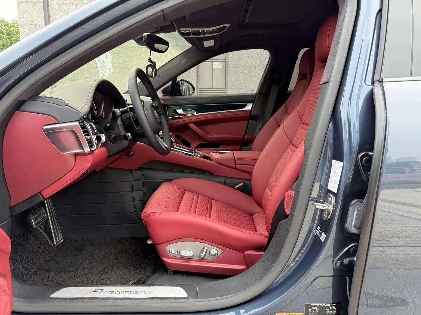 Porsche Panamera 2014 Panamera 3.0T фото 6
