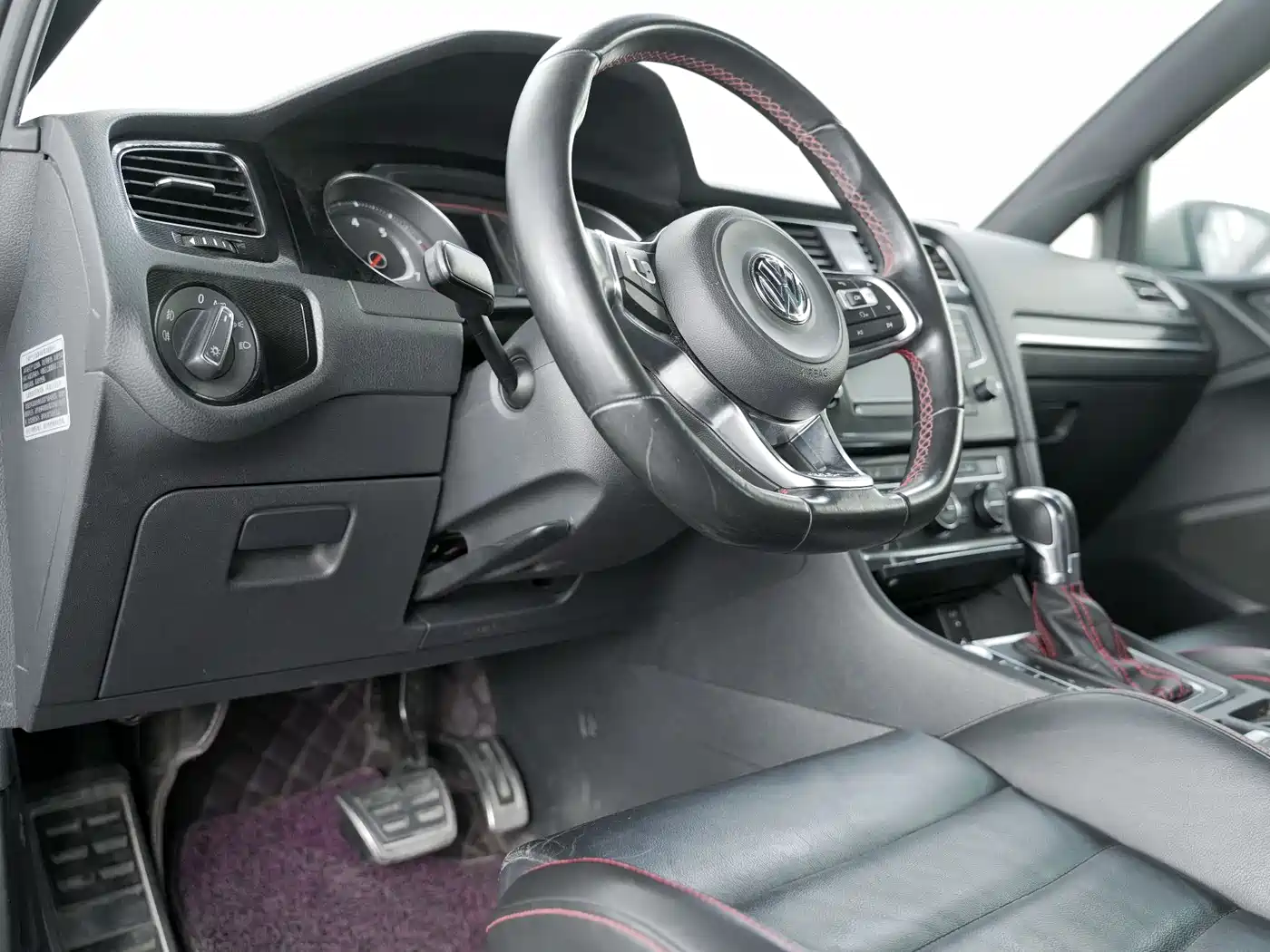 Volkswagen Golf GTI 2016 2.0TSI GTI фото 11