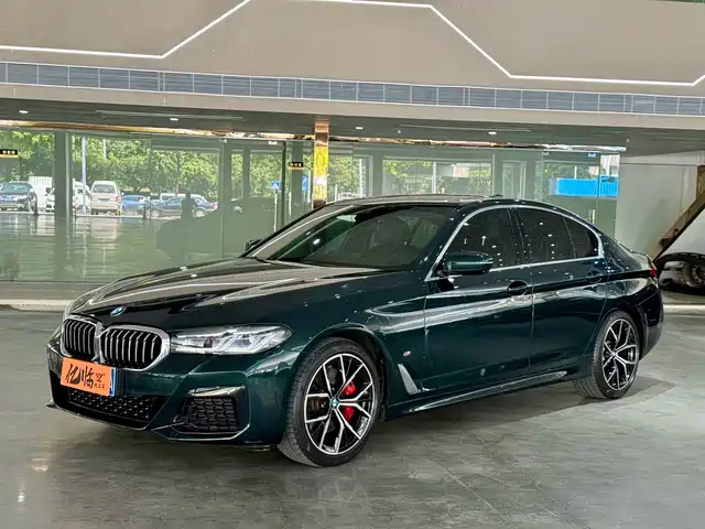 BMW 5 Series (Import) 2022 530i Style Edition M Sport Package — фото 1