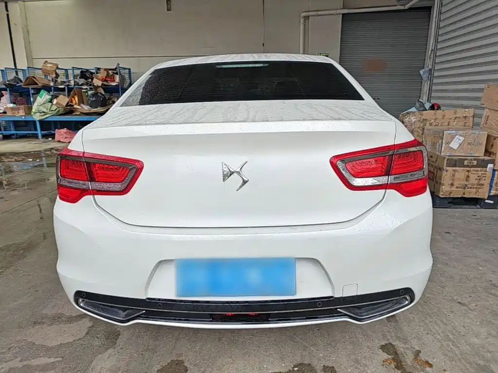 DS 5LS 2014 2014 1.6T Luxury THP160