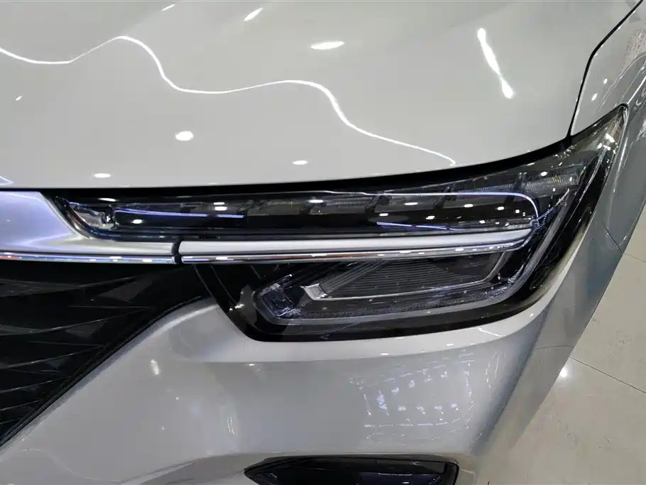 ROEWE RX5
