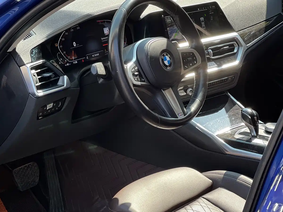 BMW 3 Series 2022 325Li M Sport Package фото 12