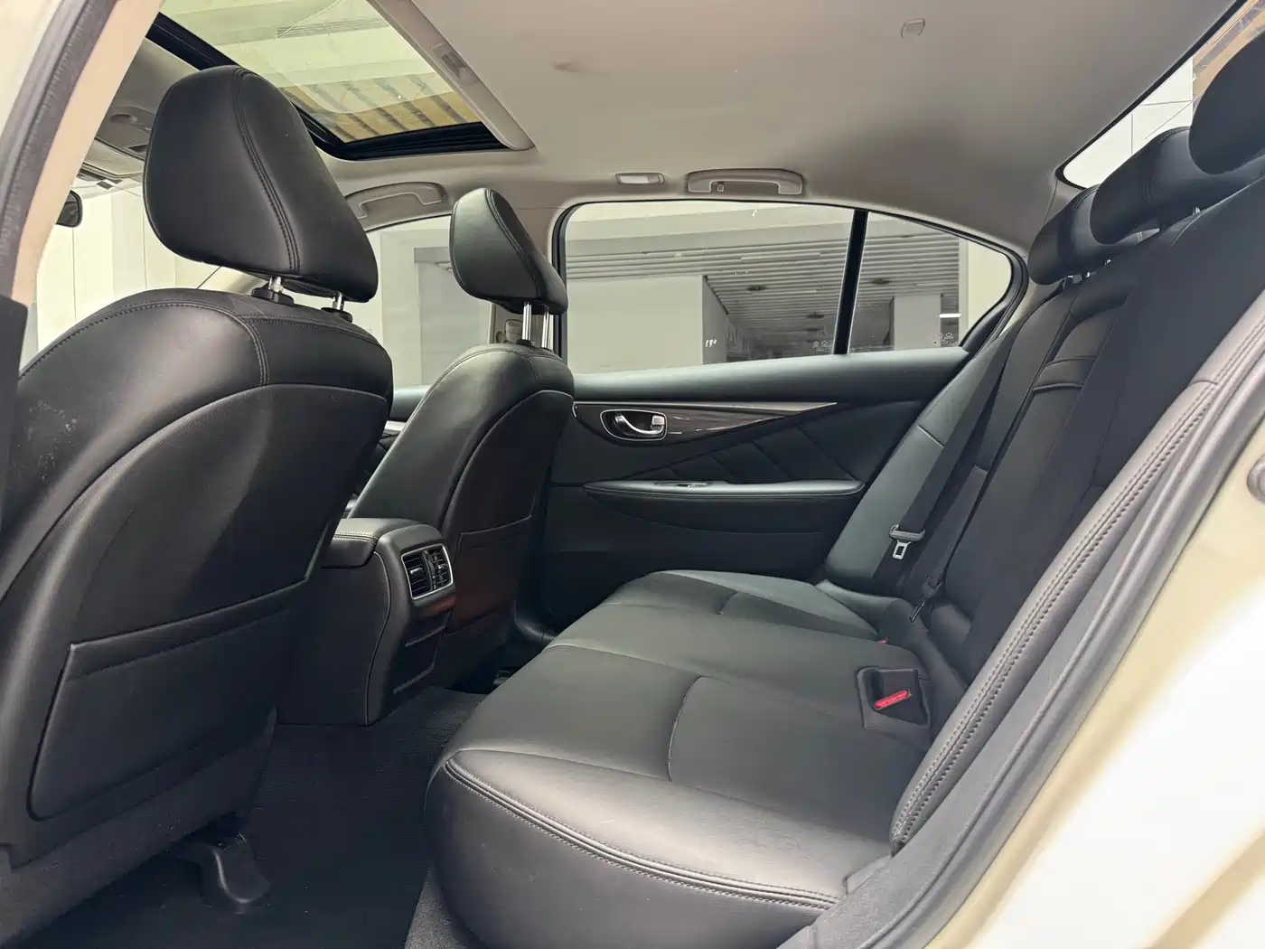 Infiniti Q50L 2023 2022 2.0T Premium Edition