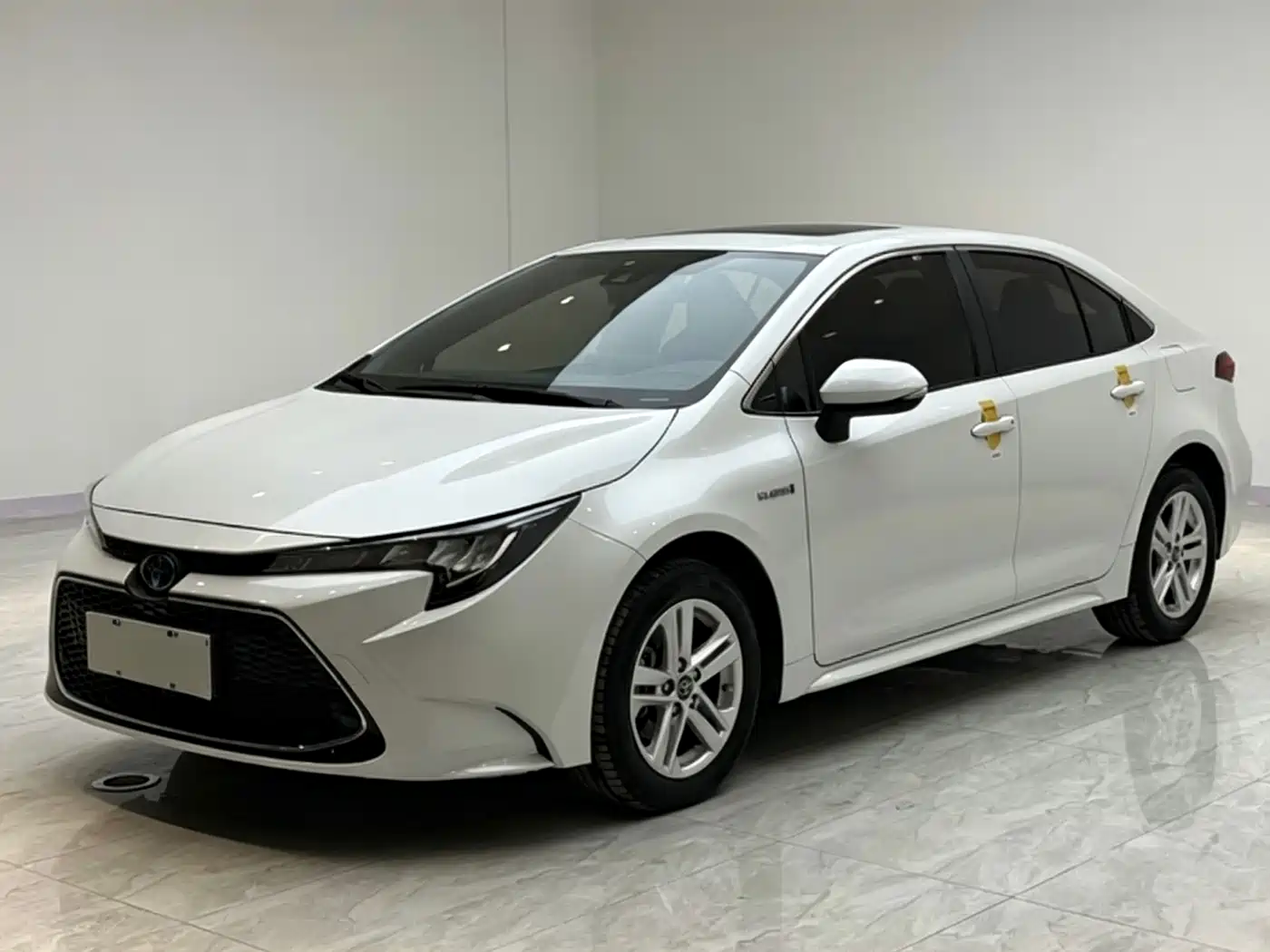 Toyota Levin 2022 Dual Engine 1.8H E-CVT Luxury Edition фото 7