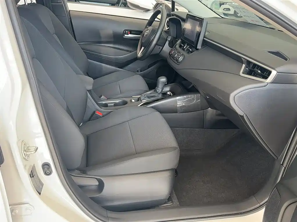 Toyota Corolla 2024 Model 1.2T Pioneer Edition фото 10