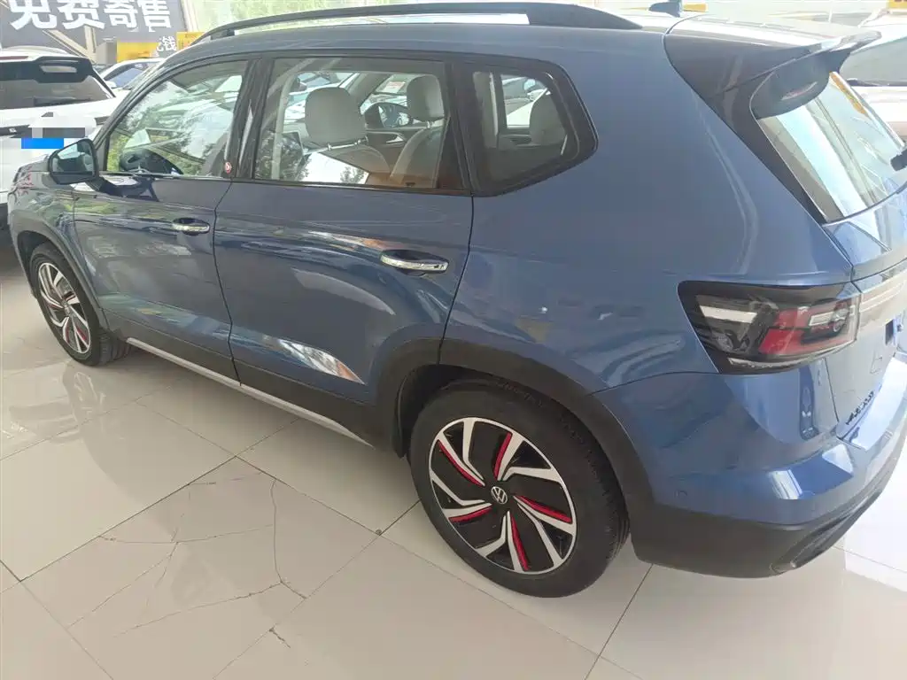 Volkswagen Tharu 2023 330TSI 4WD Moon Premium Edition фото 10