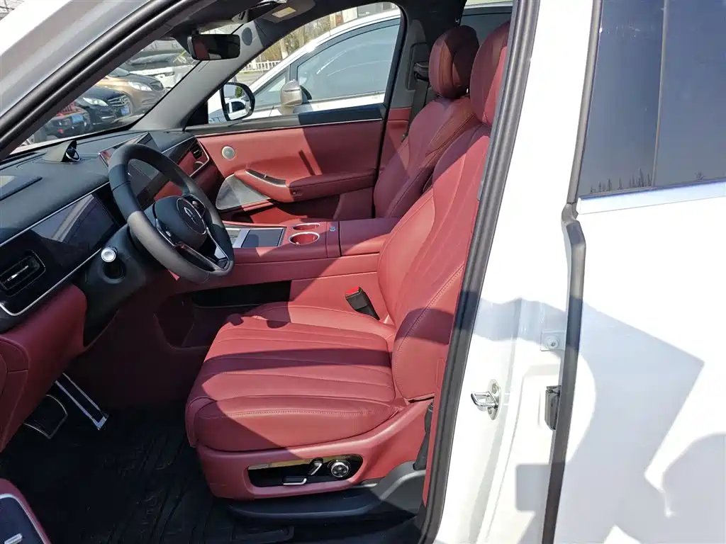 AITO Wenjie AITO M7 2026 Pure Electric Max Long Range 5-seater фото 8