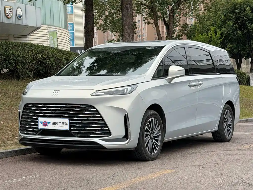 Buick GL8 New Energy 2025 Landlux Smart Edition 7-seater