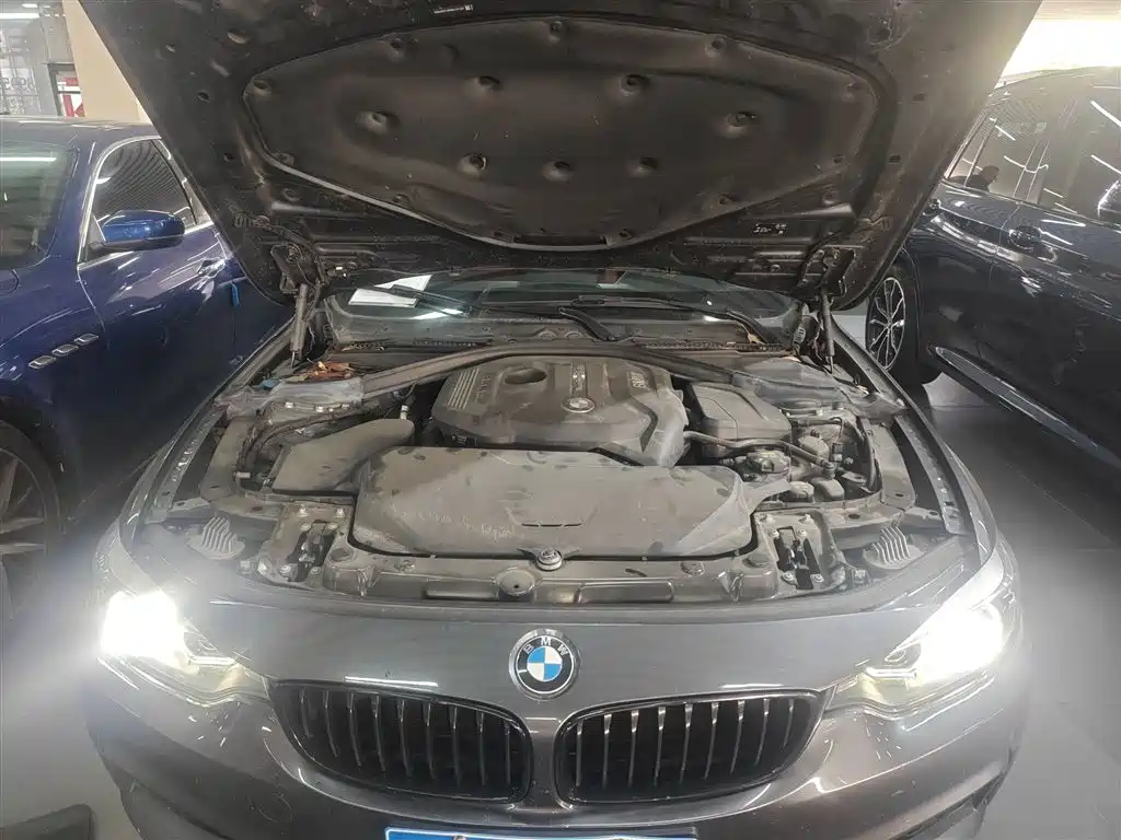 BMW 4-SERIES