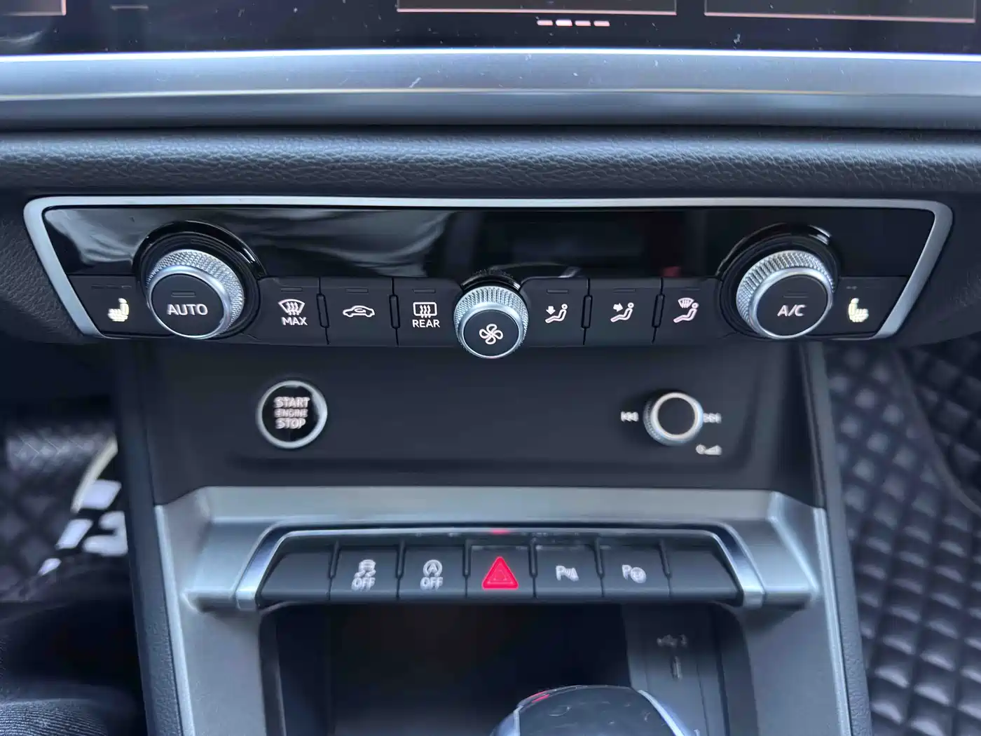 Audi Q3 2022 35 TFSI Fashion Dynamic фото 12