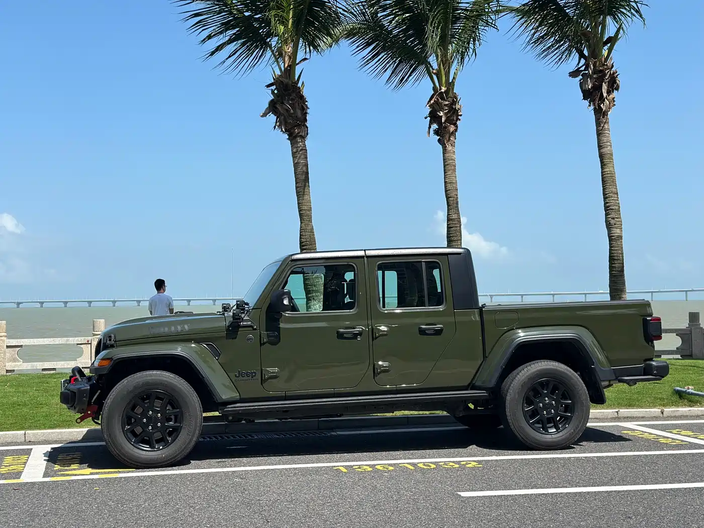 Jeep Gladiator 2026 2023 3.6L Overland