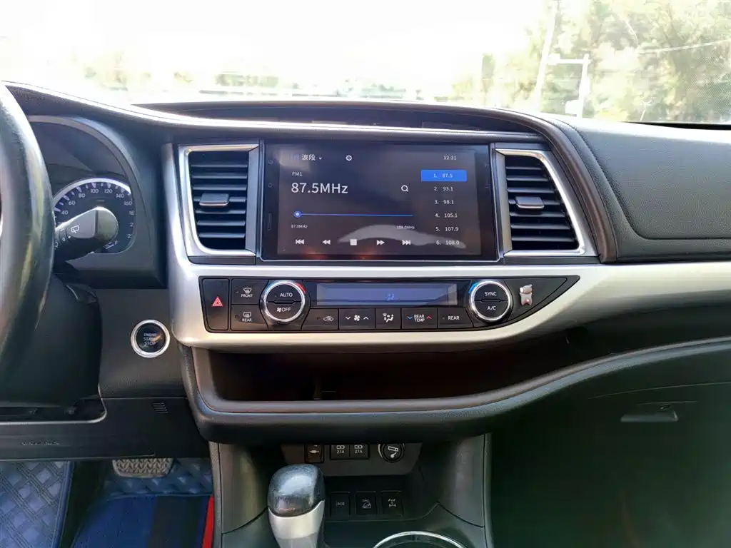Toyota Highlander 2018 2.0T 4WD Premium 7-seater (China V) фото 13