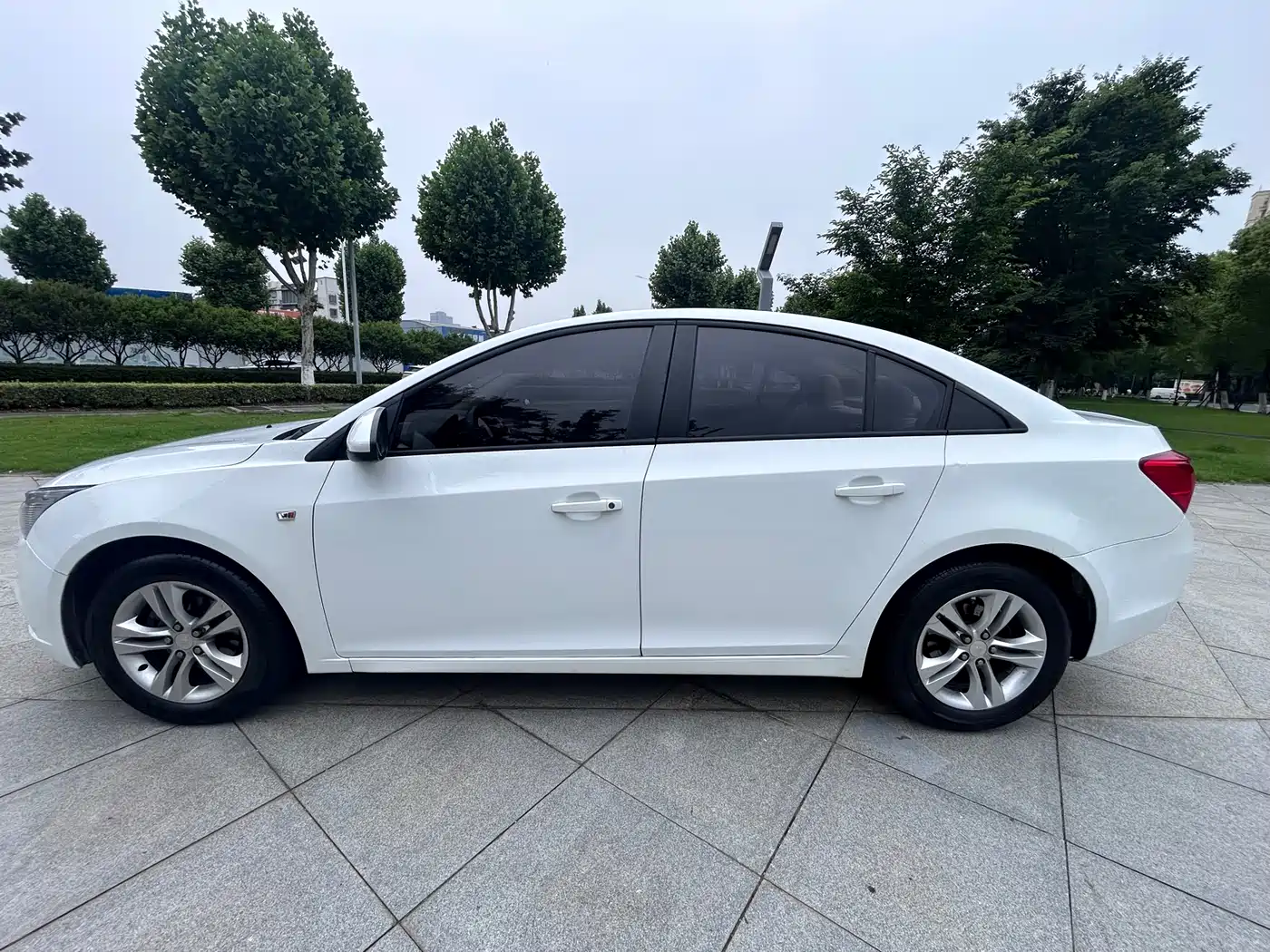 Chevrolet Cruze 2015 1.5L Classic SE AT фото 7