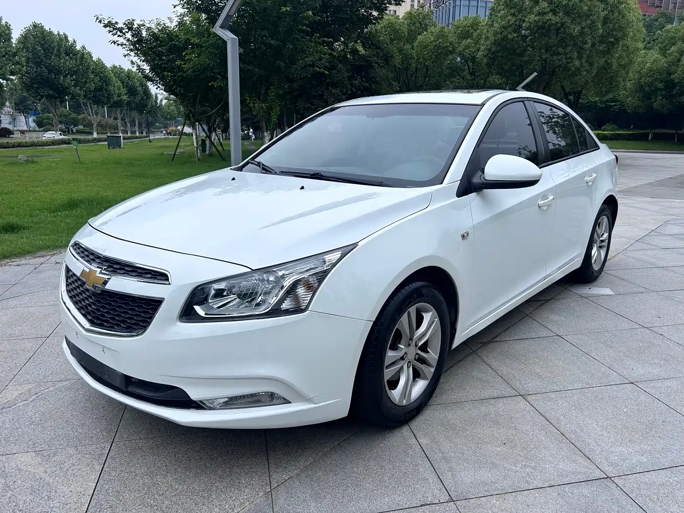 Chevrolet Cruze 2015 1.5L Classic SE AT