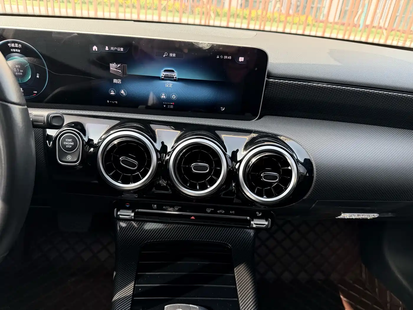 Mercedes-Benz A-Class (Import) 2019 A 200 Dynamic Version фото 10