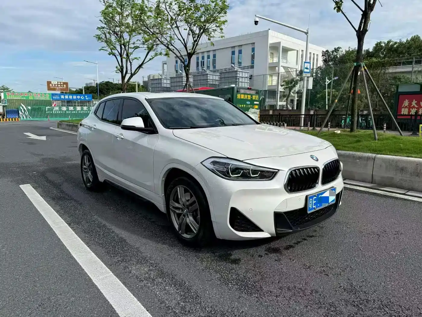 Фото 2 - BMW X2