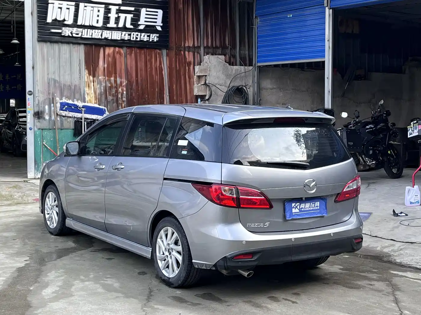 Mazda Mazda5 2013 2.0L Automatic Luxury фото 23