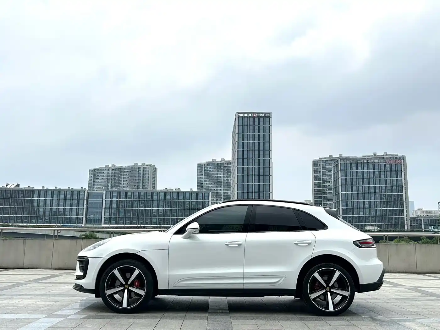 Porsche Macan 2022 Macan 2.0T фото 9