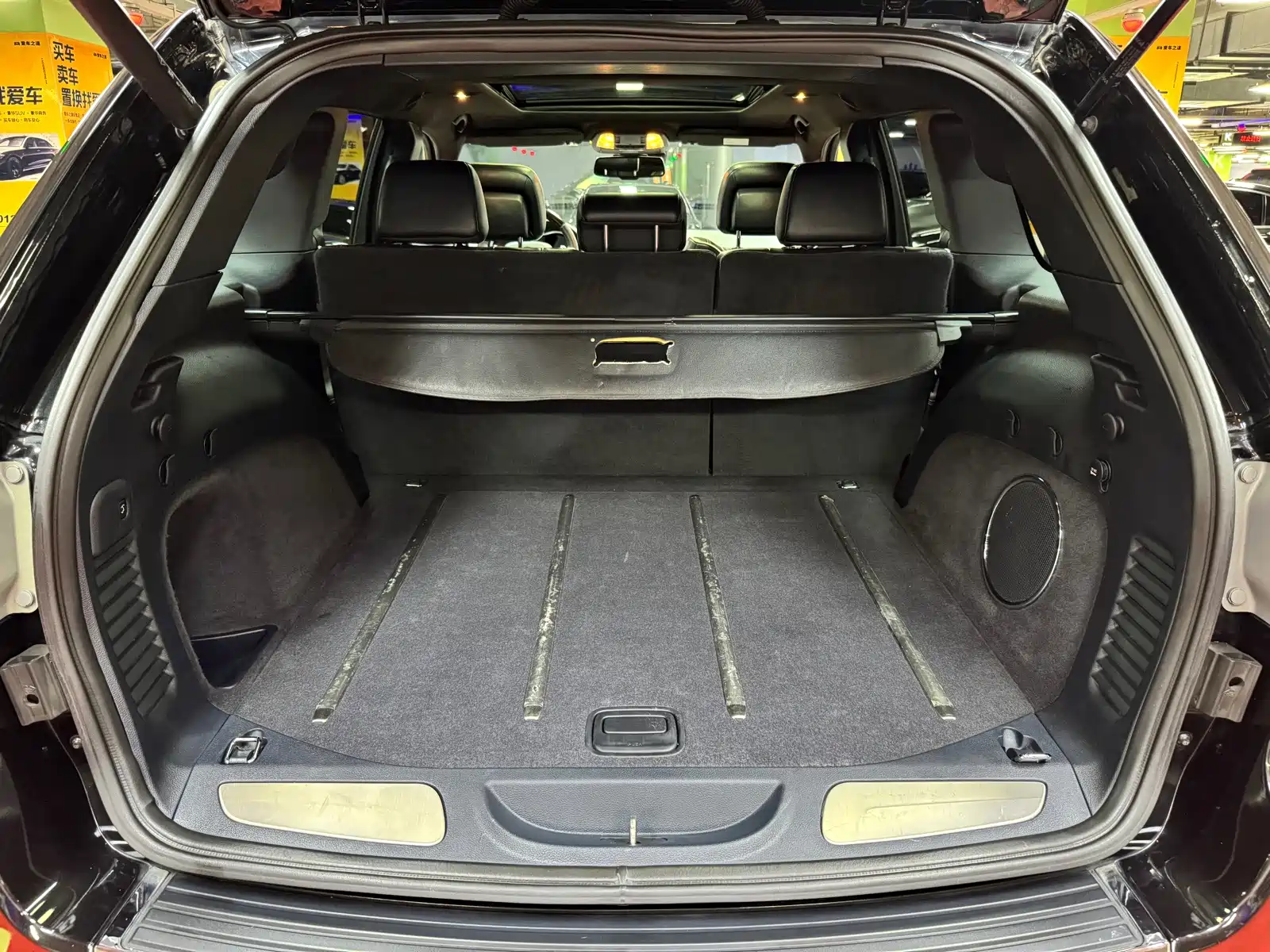 صورة 40 - Jeep Grand Cherokee (Import)