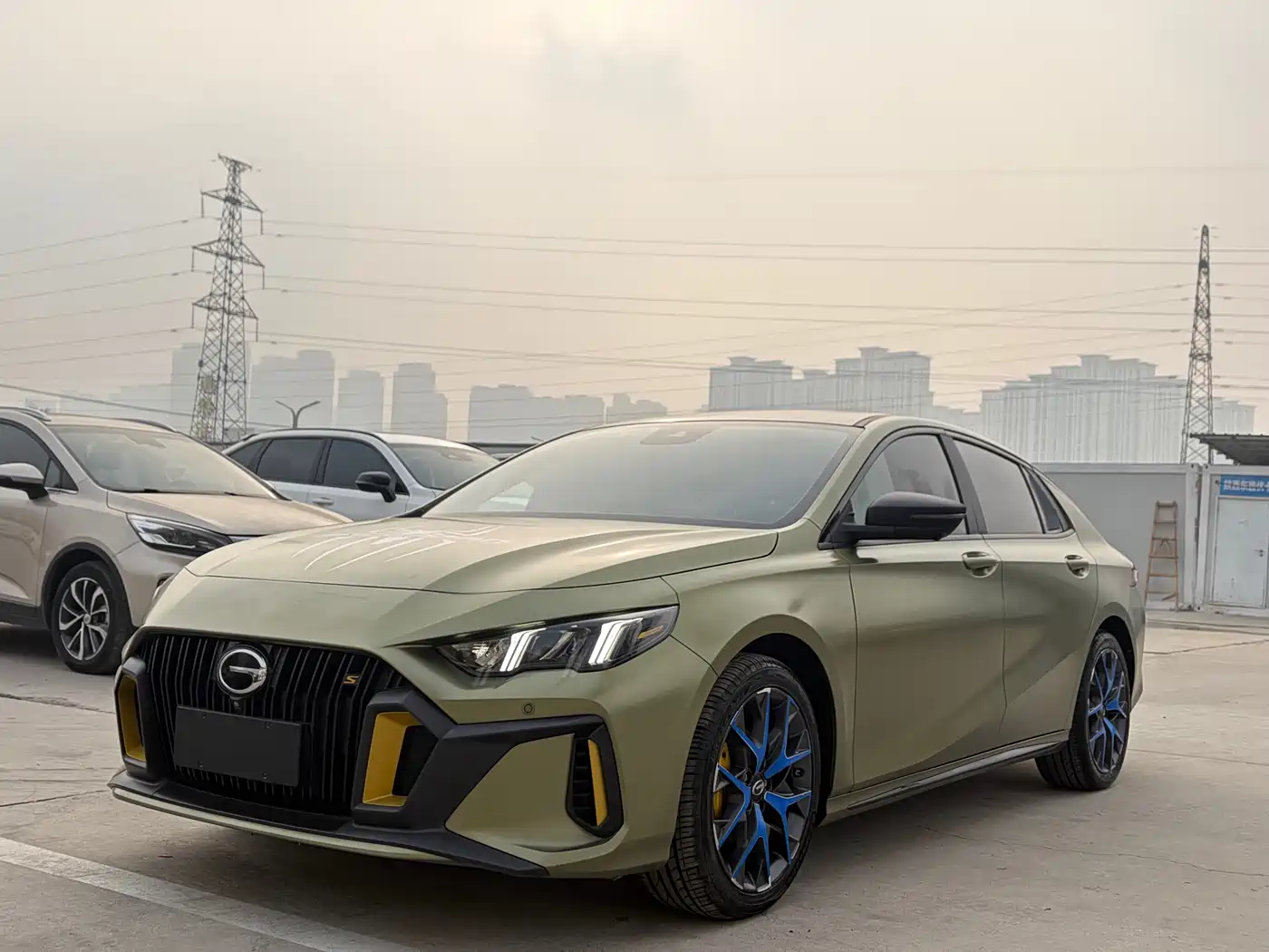 GAC Trumpchi Emkoo 2022 270T DCT J16 Galaxy Fighter Edition