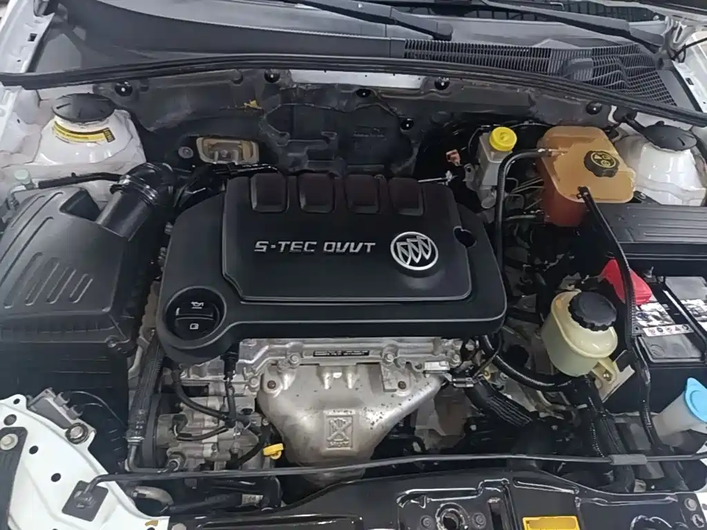 Фото 20 - Buick Excelle