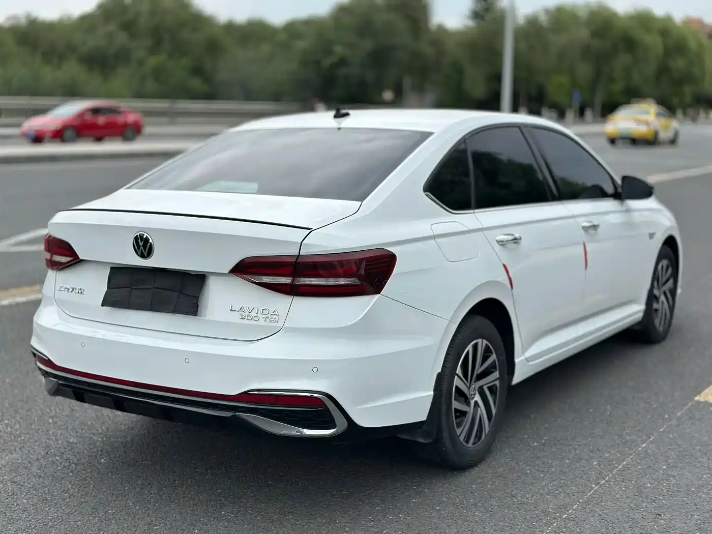 Volkswagen Lavida, миниатюра 6