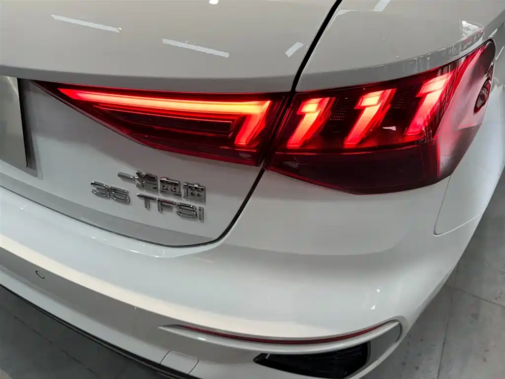 Audi A3 2021 Sportback 35 TFSI Fashion Sport фото 10