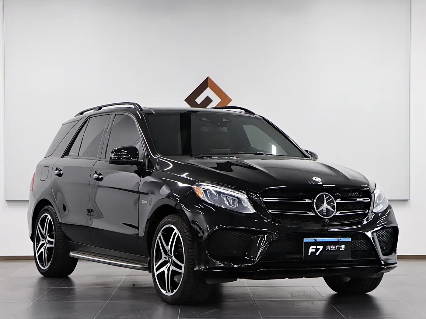 Mercedes-Benz GLE AMG 2017 AMG GLE 43 4MATIC фото 3