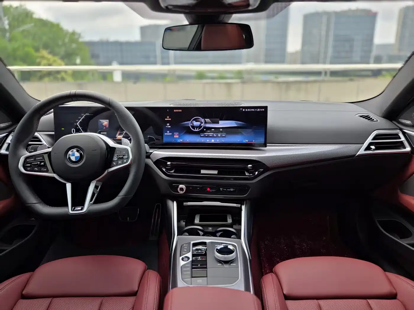BMW 4 Series 2024 430i M Sport Shadow Edition фото 7