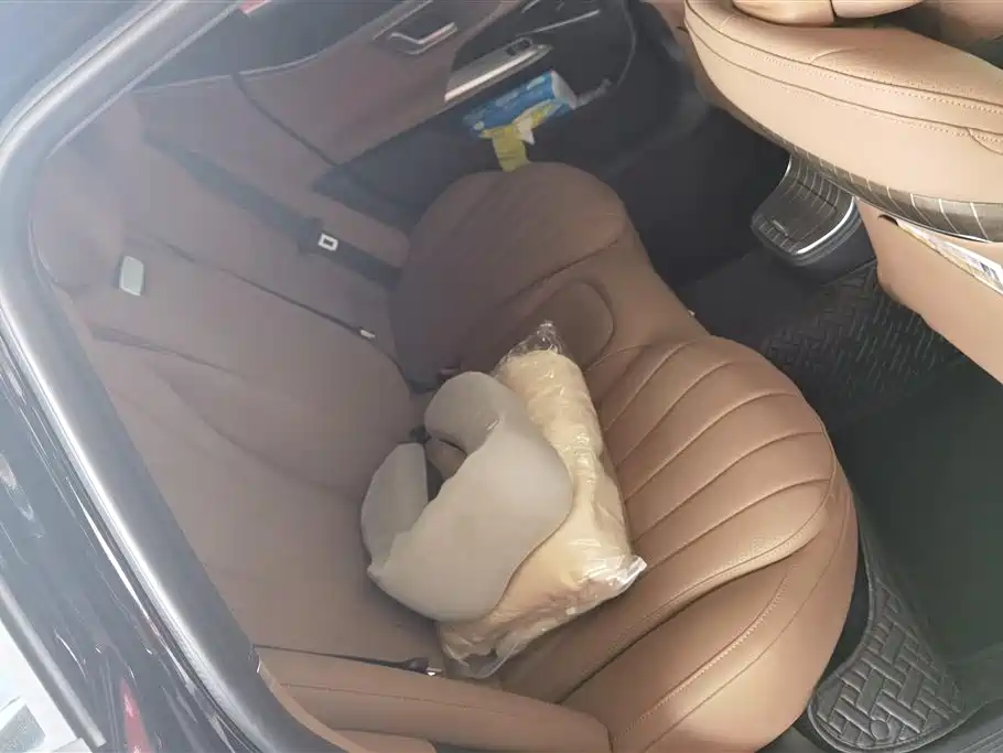 Mercedes-Benz E-Class 2024 E 300 L Fashion фото 11