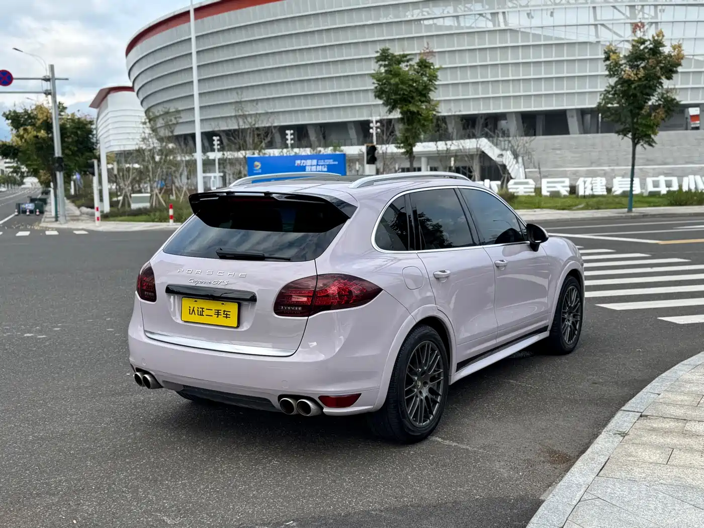 Porsche Cayenne 2012 Cayenne GTS 4.8L фото 5