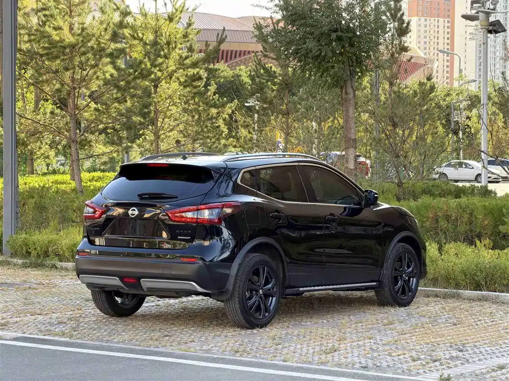 Фото 4 - Nissan Qashqai