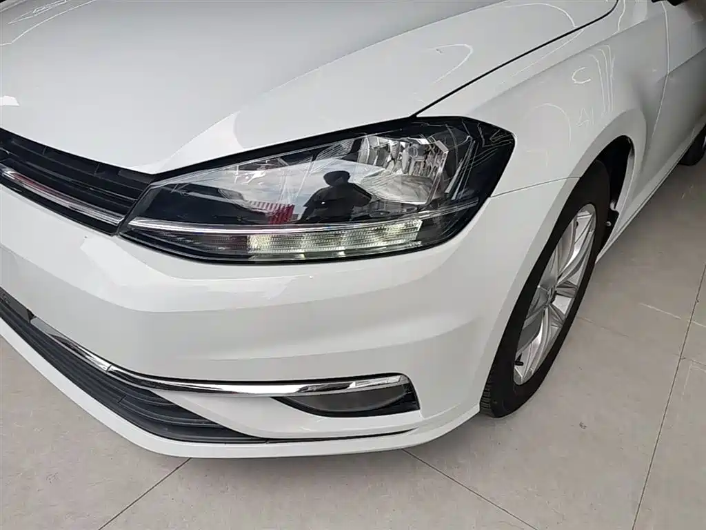 Volkswagen Golf 2019 280TSI DSG Comfort (China V) фото 24