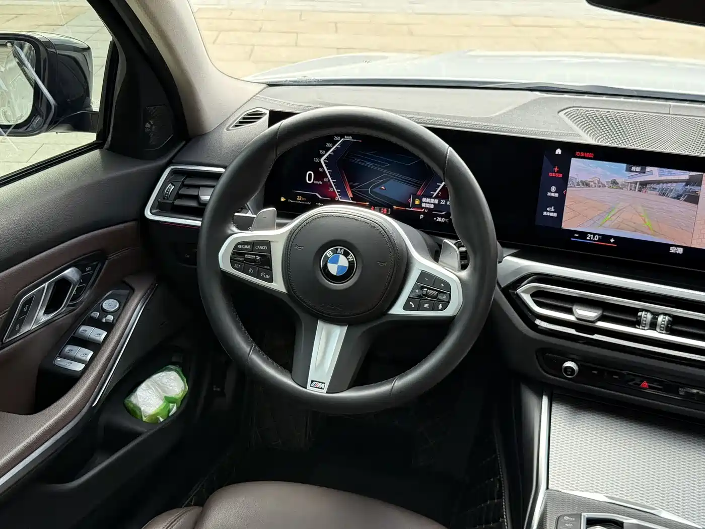 BMW 3 Series 2023 325Li M Sport Black Night Package фото 9