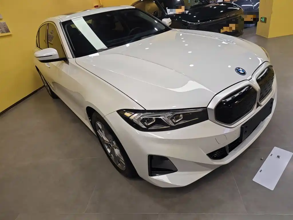 BMW i3 2022 eDrive 35 L фото 22