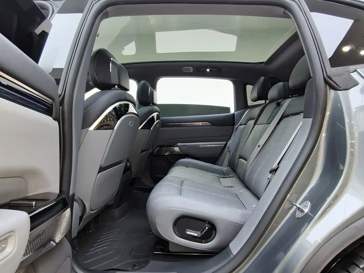 ZEEKR 7X 2025 2025 100kWh Long Range RWD Smart Driving Edition
