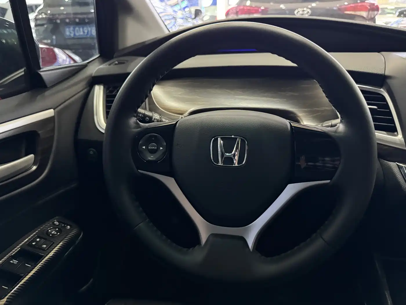 Honda Jade 2019 2017 1.8L Automatic Comfort Edition 5-seater
