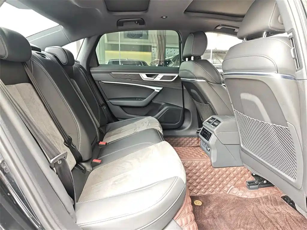 Audi A6L 2024 45 TFSI quattro Premium Dynamic фото 7