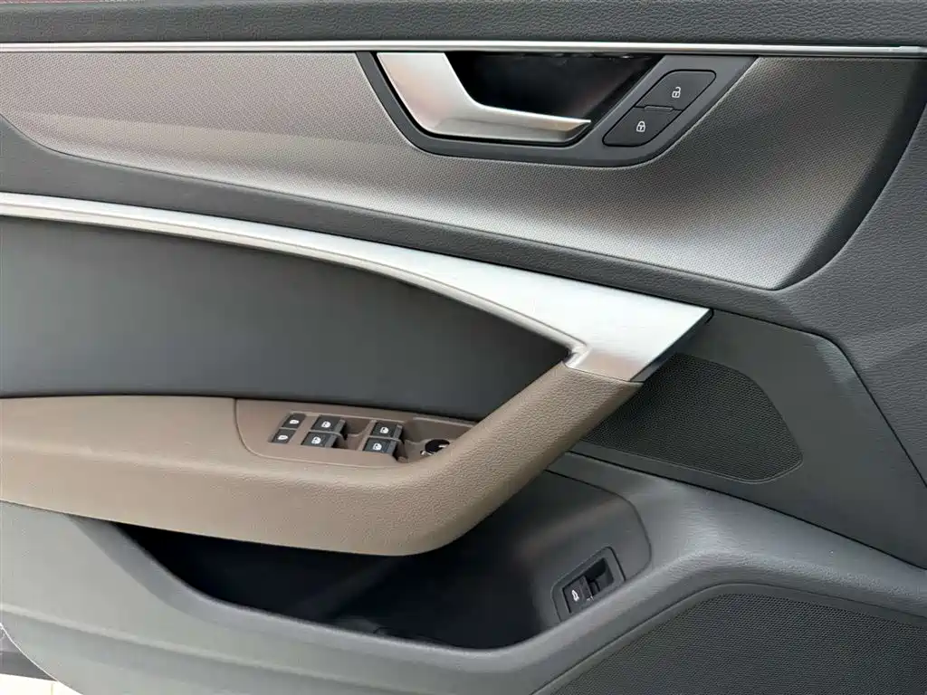 Audi A7L 2022 45 TFSI S-line Future Dream Edition фото 21