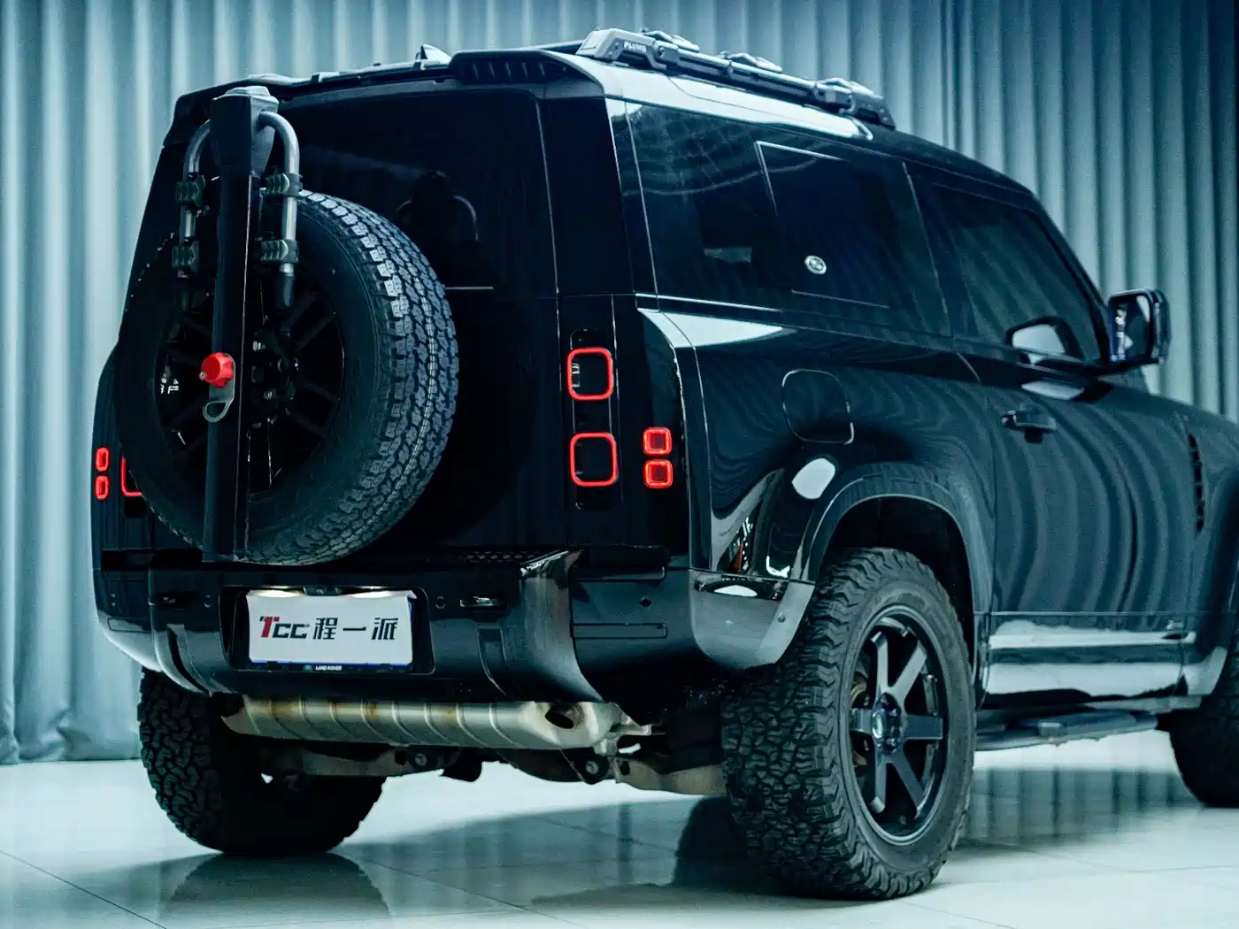 Land Rover Defender 2021 90 P400 X-DYNAMIC S фото 6