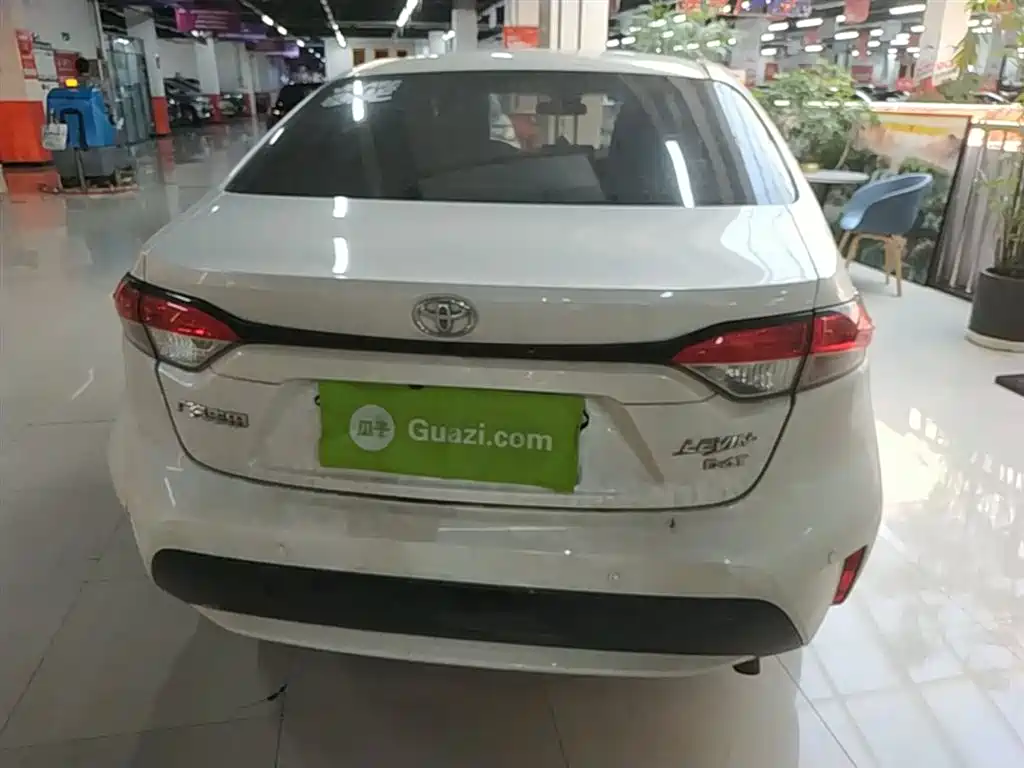 Toyota Levin 2019 185T CVT Luxury Edition China VI фото 6