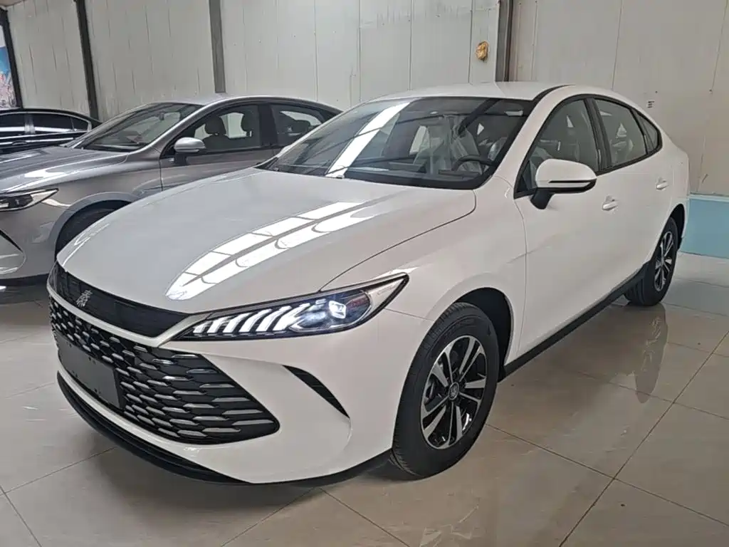 BYD Qin PLUS 2026 DM-i Smart Edition 128KM Progressive