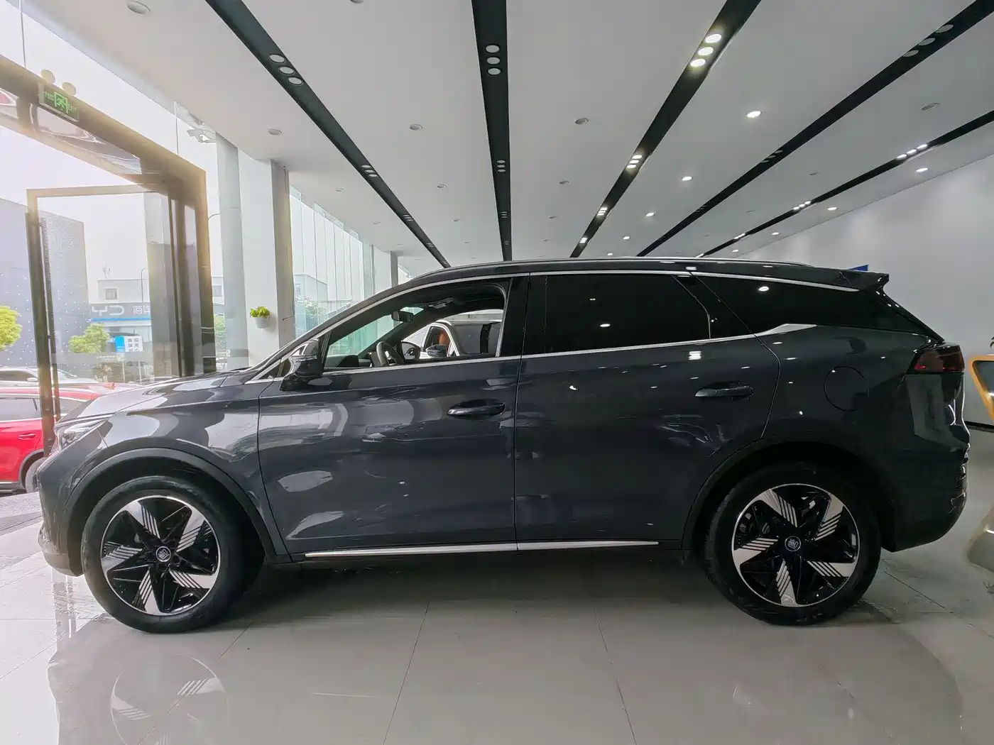 BYD Tang New Energy 2024 DM-i Honor Edition 112KM Premium фото 11