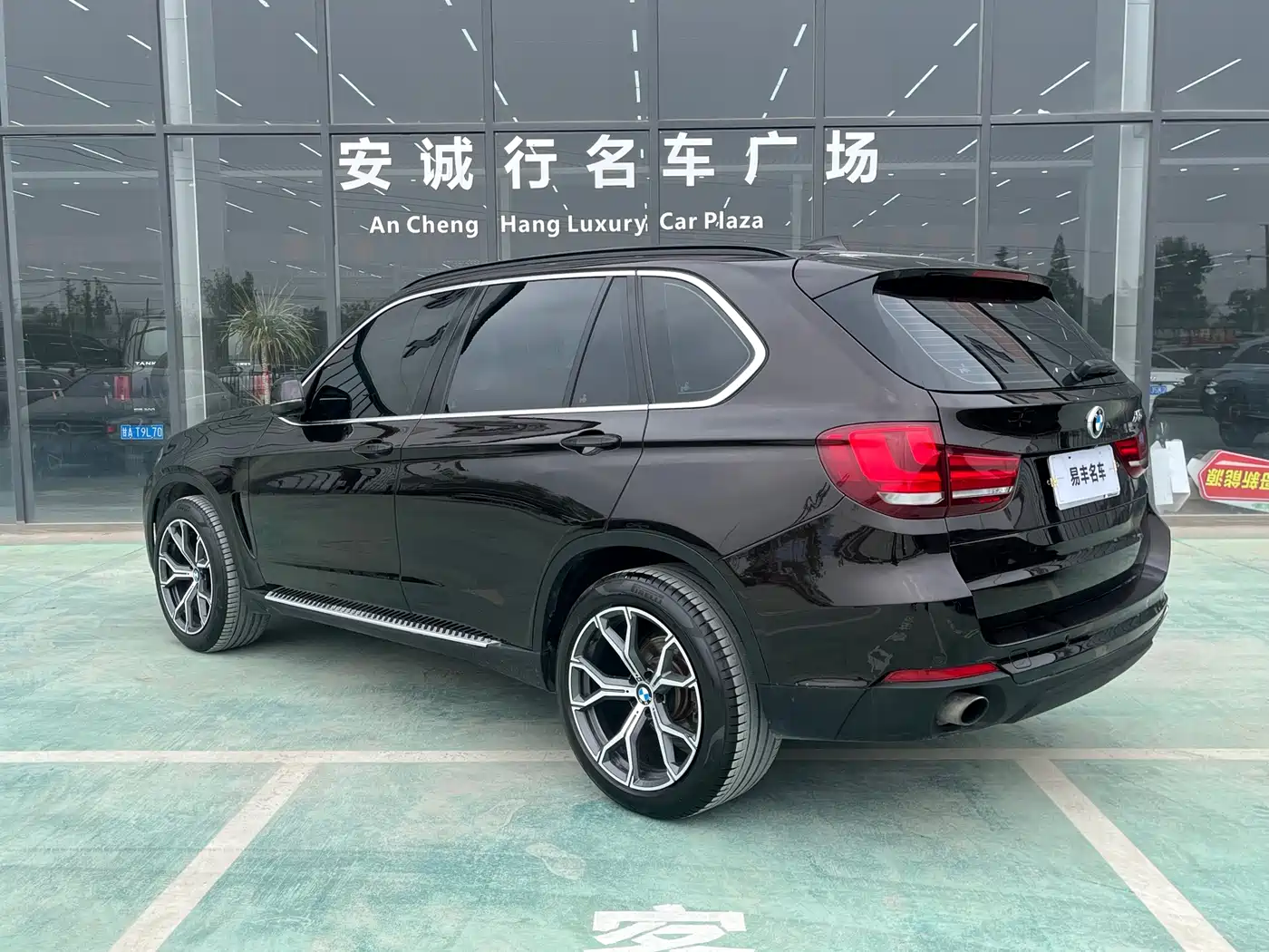 BMW X5 (Import) 2014 xDrive35i Leading фото 18