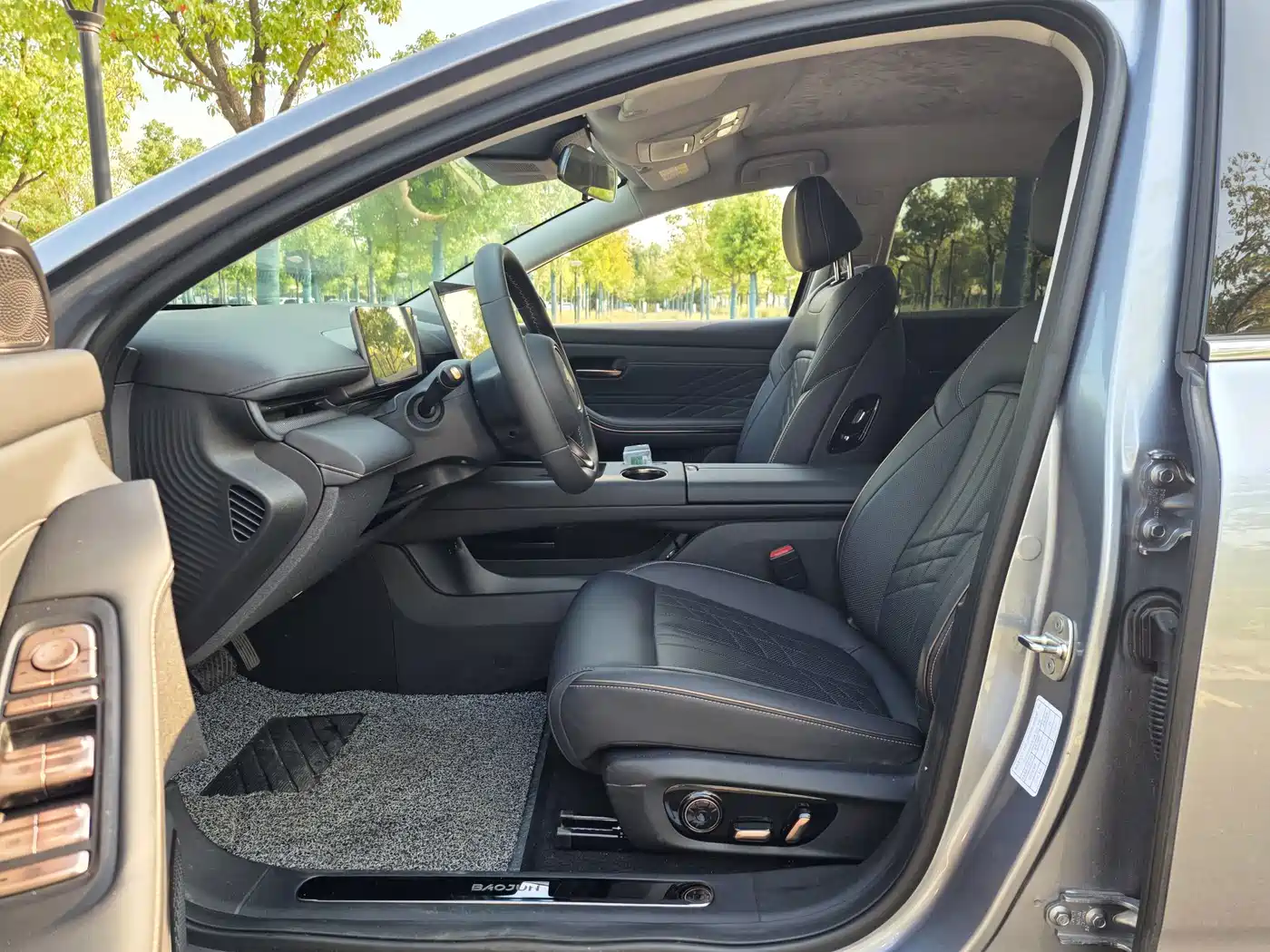 Baojun Enjoyment 2026 2025 Pure Electric 600km Luxury Edition