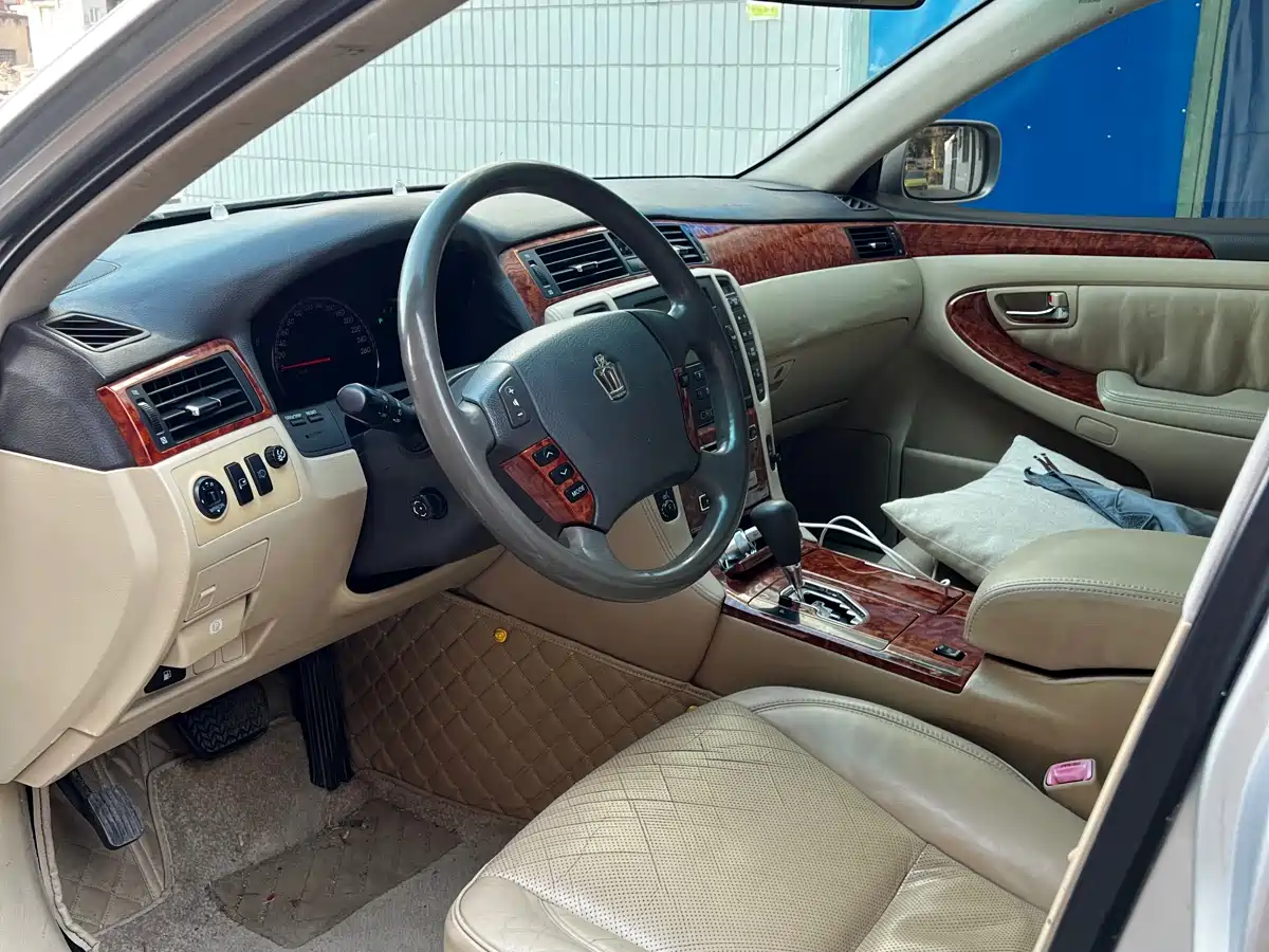 Toyota Crown 2008 2.5L 5th Anniversary Edition фото 7