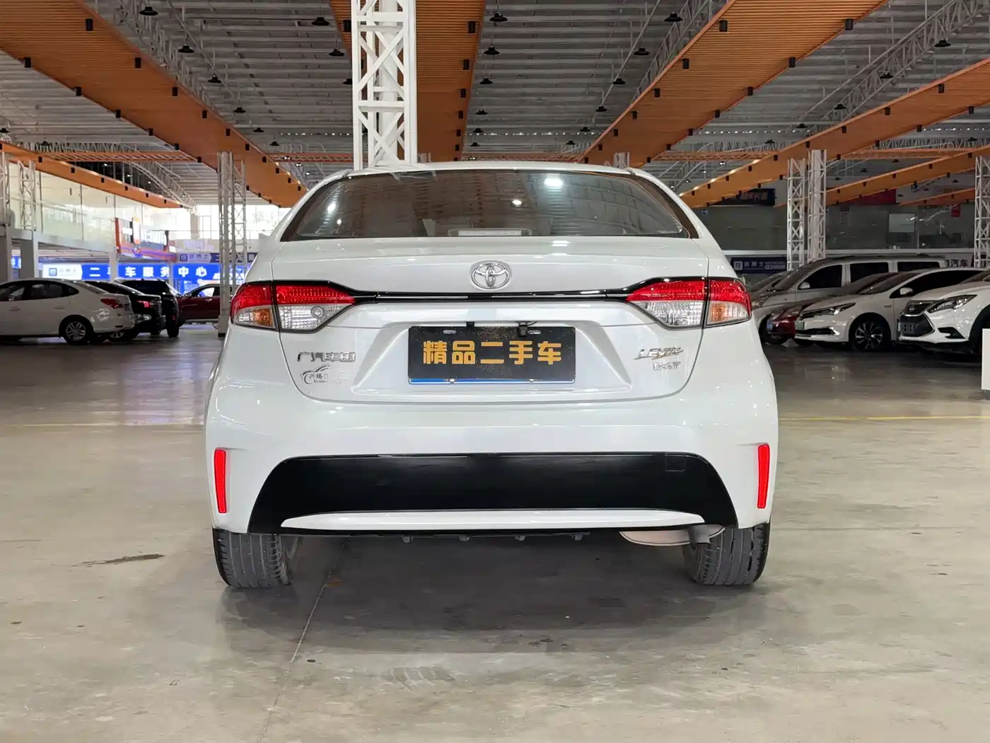 Toyota Levin 2022 185T CVT Luxury Edition фото 2