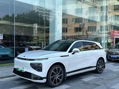 Xpeng G9