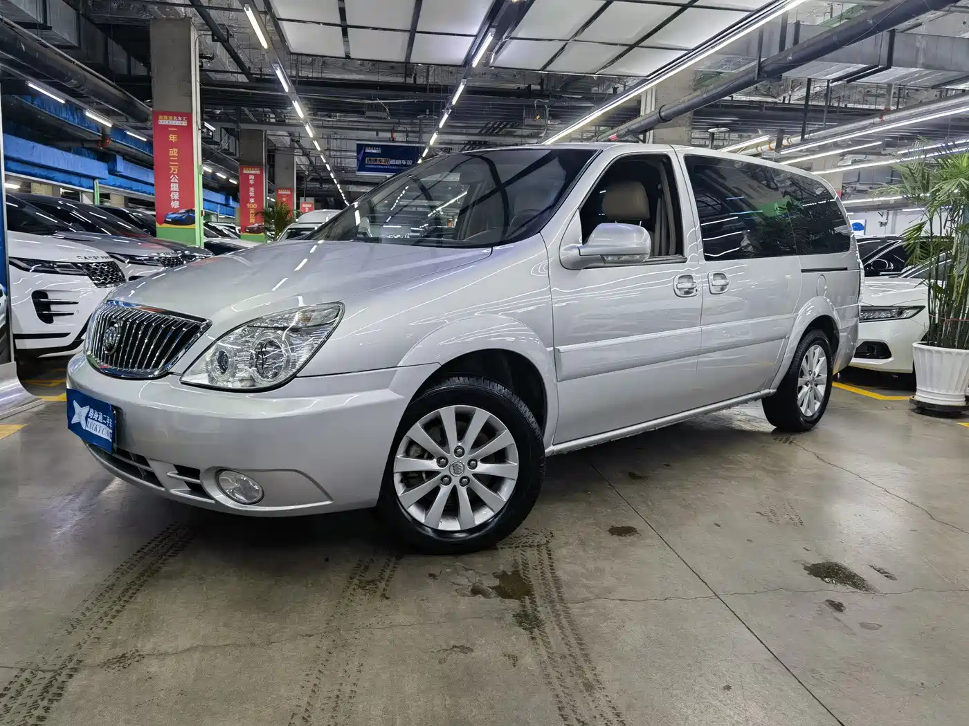 Buick GL8 2014 2.4L Classic Edition