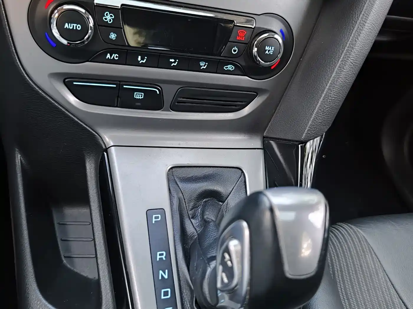 Ford Focus 2012 2012 Hatchback 1.6L Automatic Trend